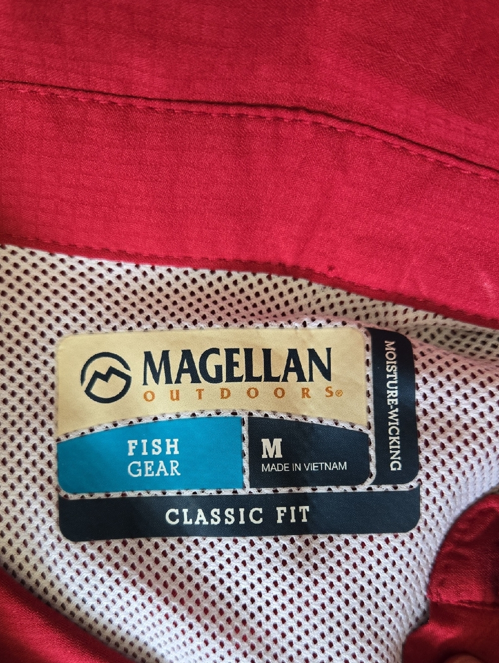 Magellan Outdoors Red Fish Gear Dress, Womens Size Medium - Picture 2 of 9